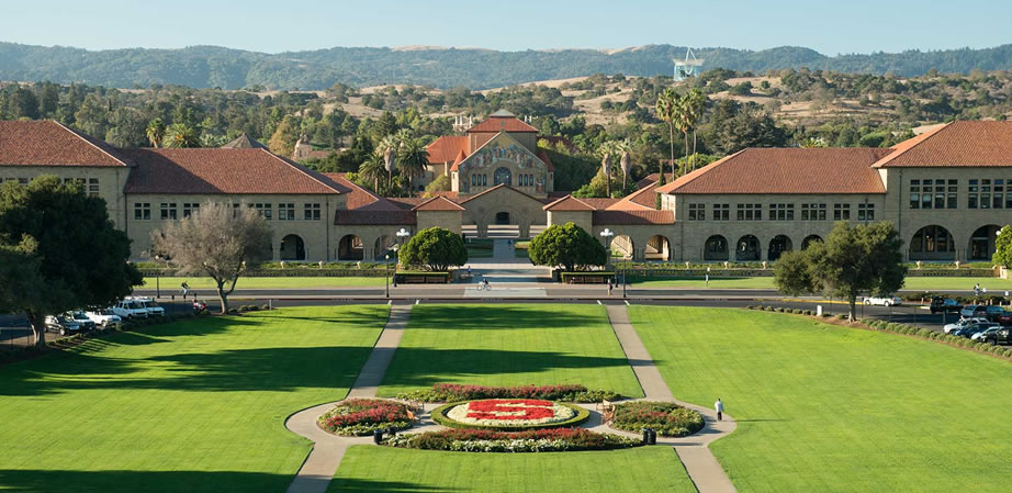 Stanford University course teaches students while fully immersed in VR
